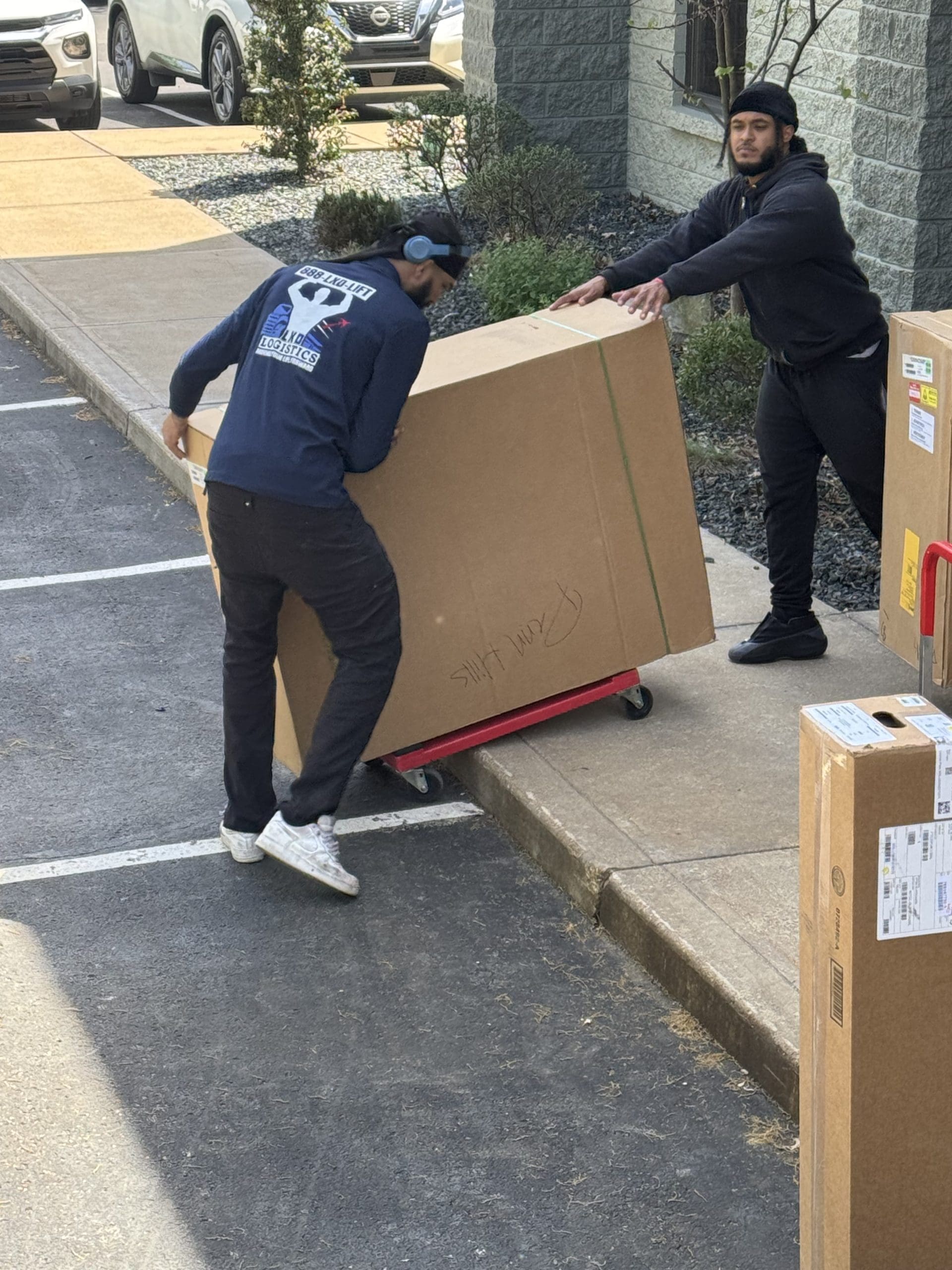 Commercial White Glove Delivery