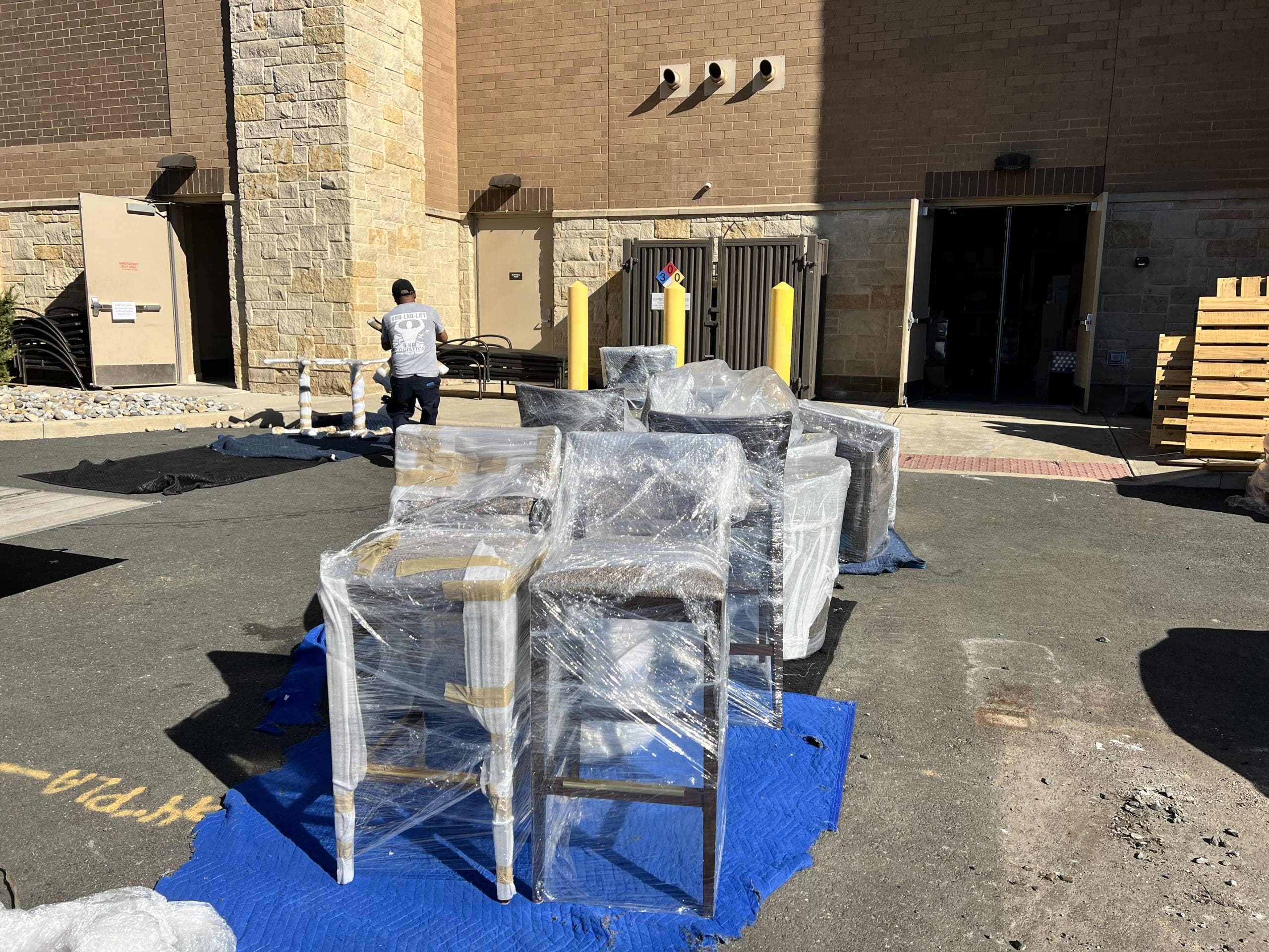 Office furniture moving. Hon Business Furniture.